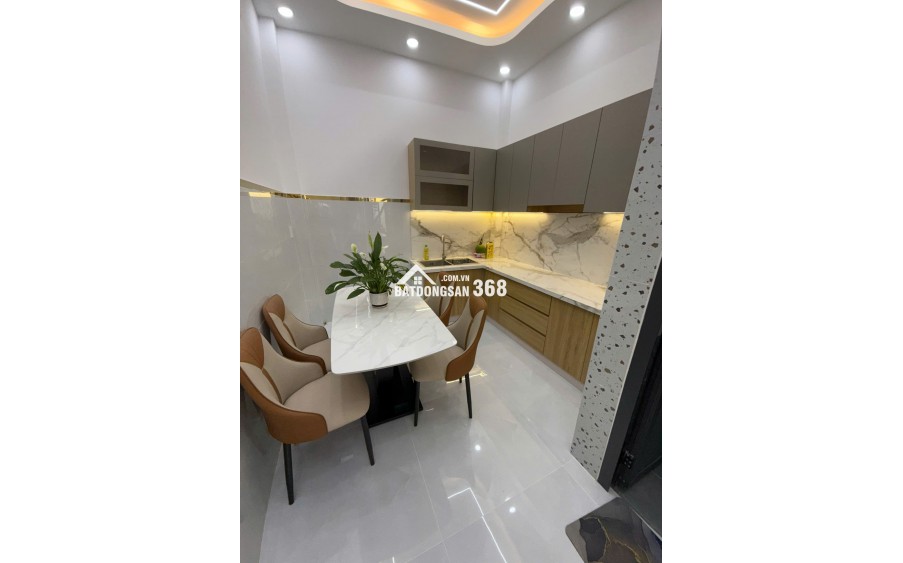 NHÀ BÁN, ĐẸP LUNG LINH, 3TẦNG, HẺM 4m, MỄ CỐC P15Q8, Dtsd 136m2, NHỈNH 4ty